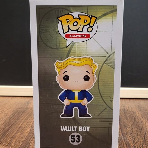 Fallout Vault Boy Glow in the Dark Hot Topic Exclusive Funko Pop - Picture 4 of 12